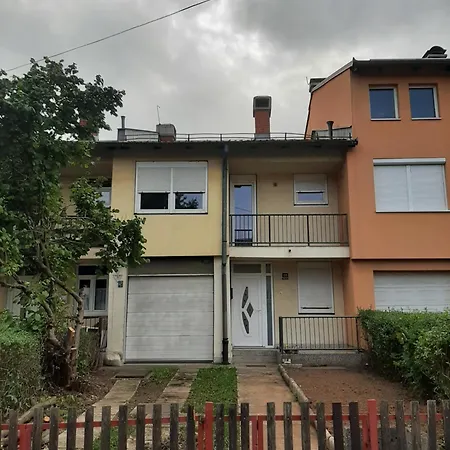 Dedovic Apartament *